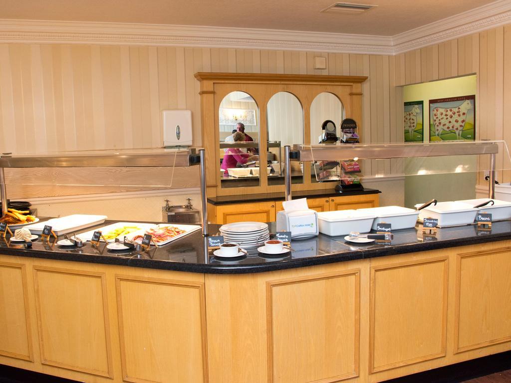Hotel Tlh Carlton - Tlh Leisure, Entertainment And Torquay