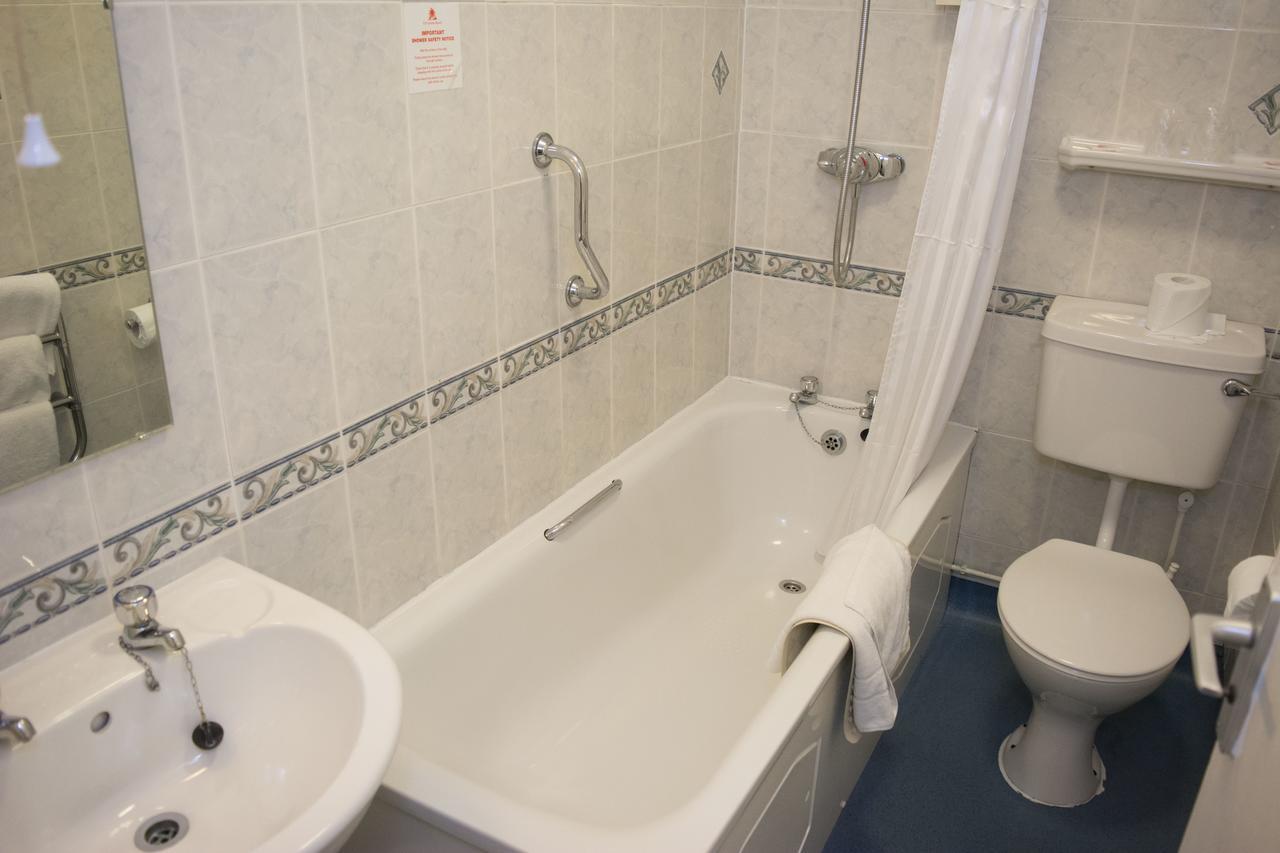 Tlh Carlton - Tlh Leisure, Entertainment And 3*