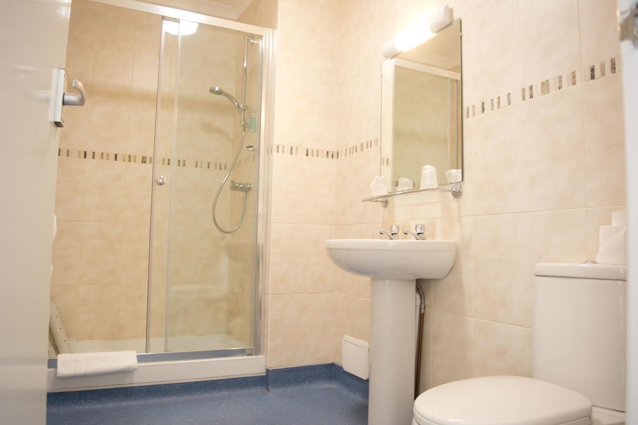 Tlh Carlton - Tlh Leisure, Entertainment And Hotel Torquay